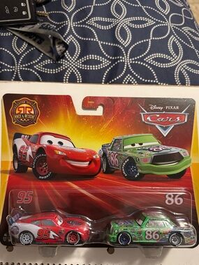 Mattel Cars Die-Cast Lightning McQueen (Red) & Chick Hicks (Green) - 2-Pack